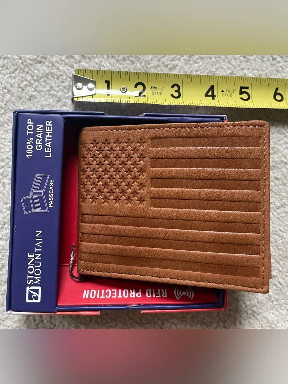 Stone Mountain Accessories Brown Leather American Flag Bifold Wallet